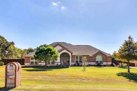 5124 Chase Landing Drive Burleson TX 76028