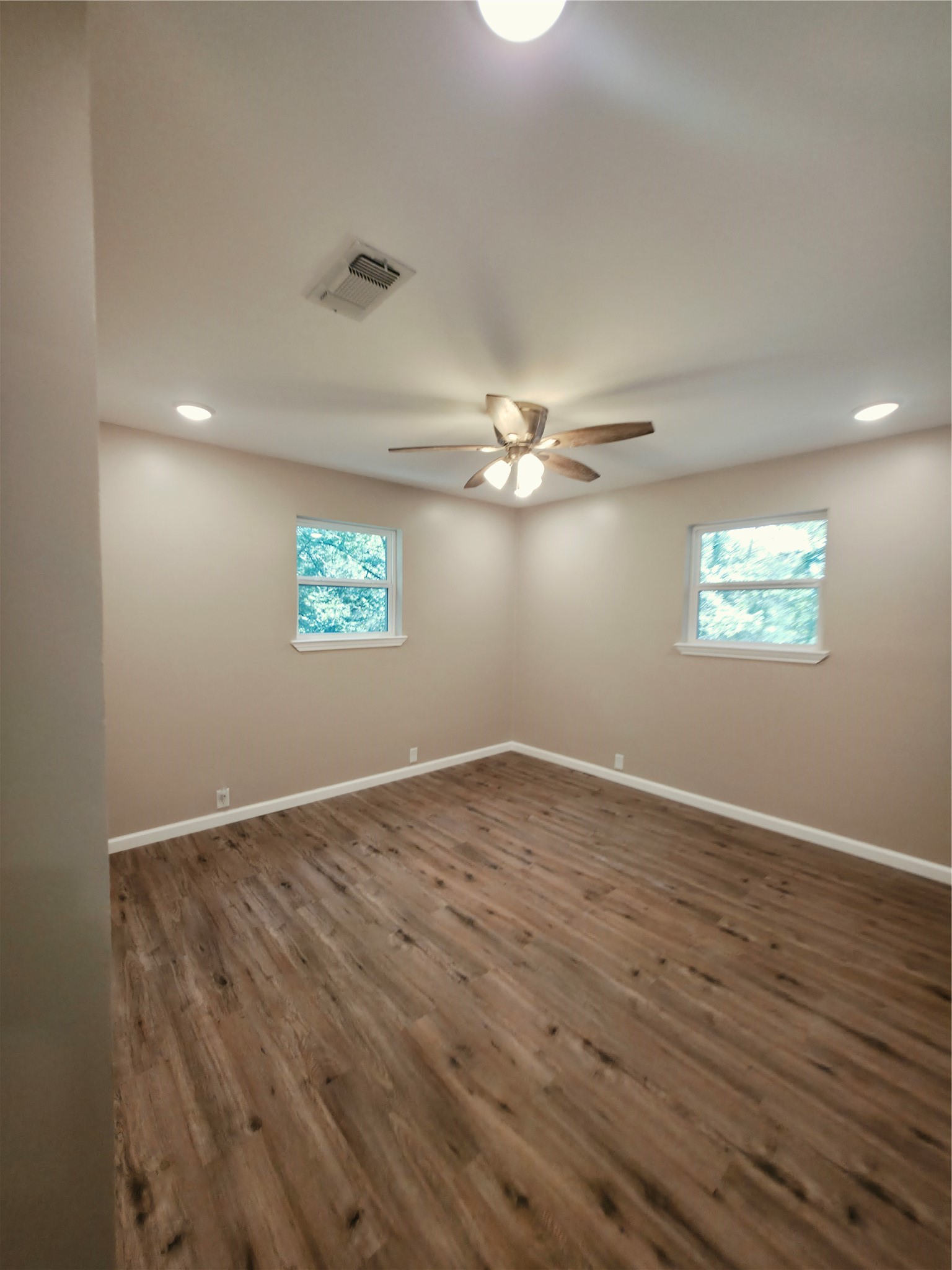 228 Hcr 2415 N Hillsboro TX 76645