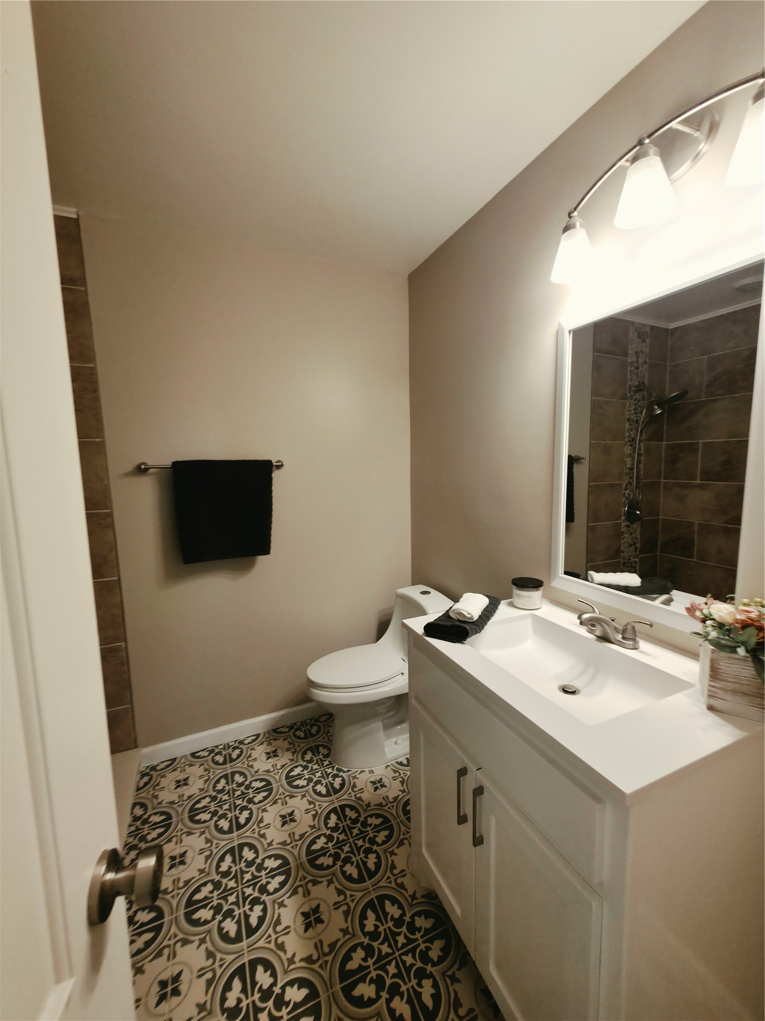 228 Hcr 2415 N Hillsboro TX 76645
