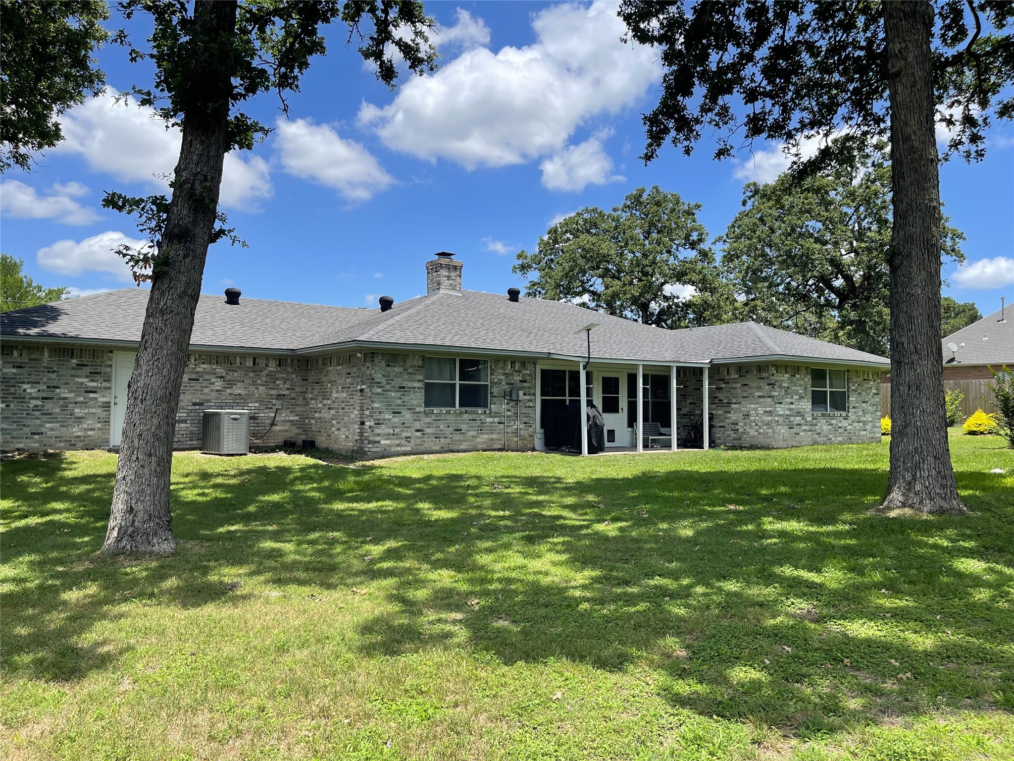 141 Fm 27 W Fairfield TX 75840