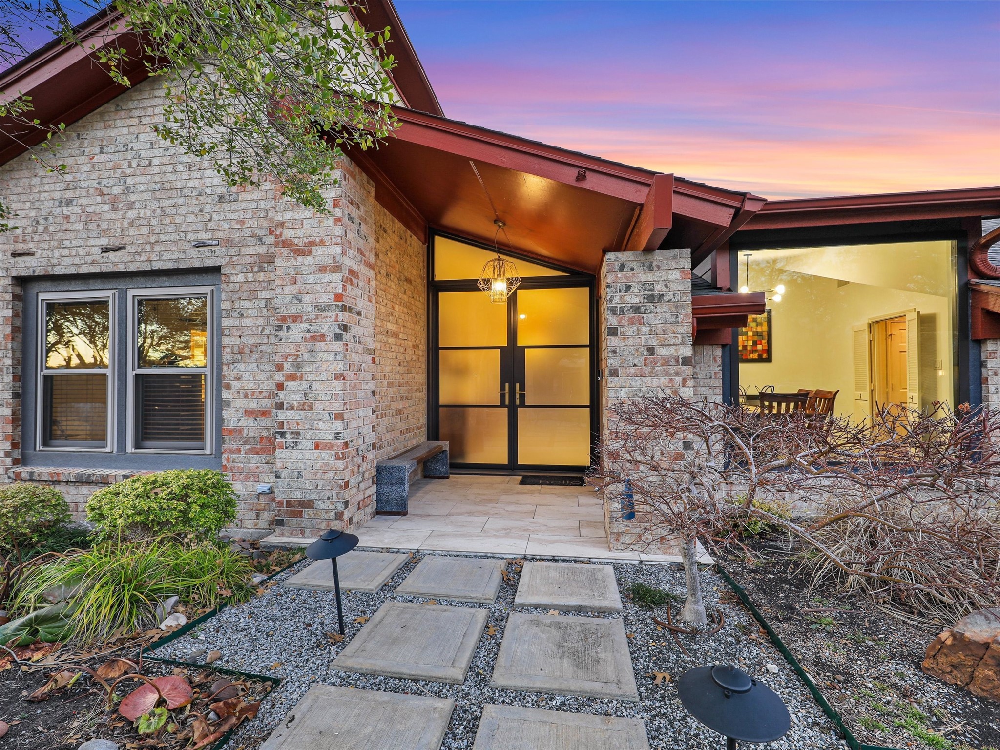 6223 Crestmere Drive Dallas TX 75254