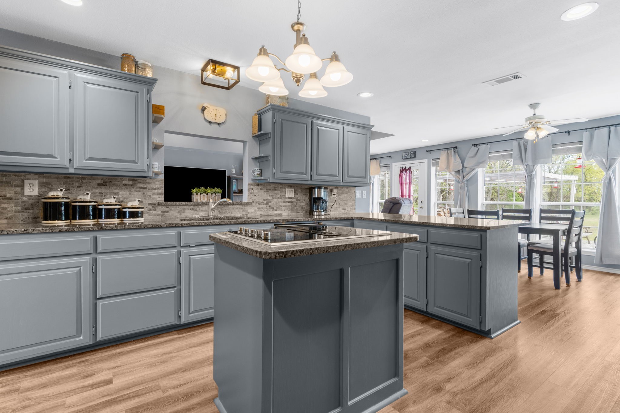 3881 Fm 815 Leonard TX 75452