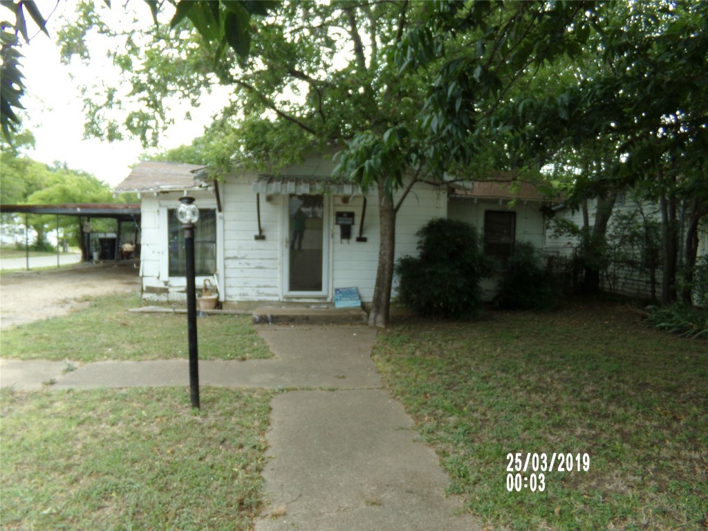 408 Erie Street Cleburne TX 76031