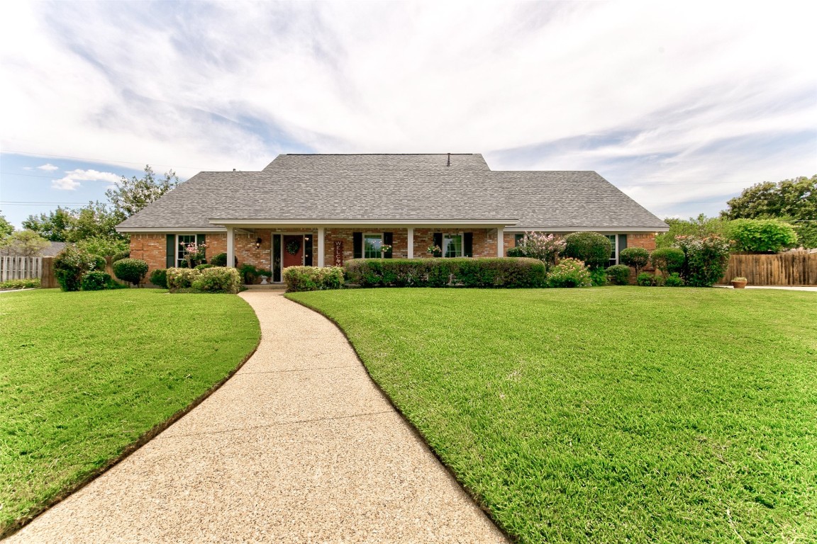 904 Jennifer Court Cleburne TX 76033
