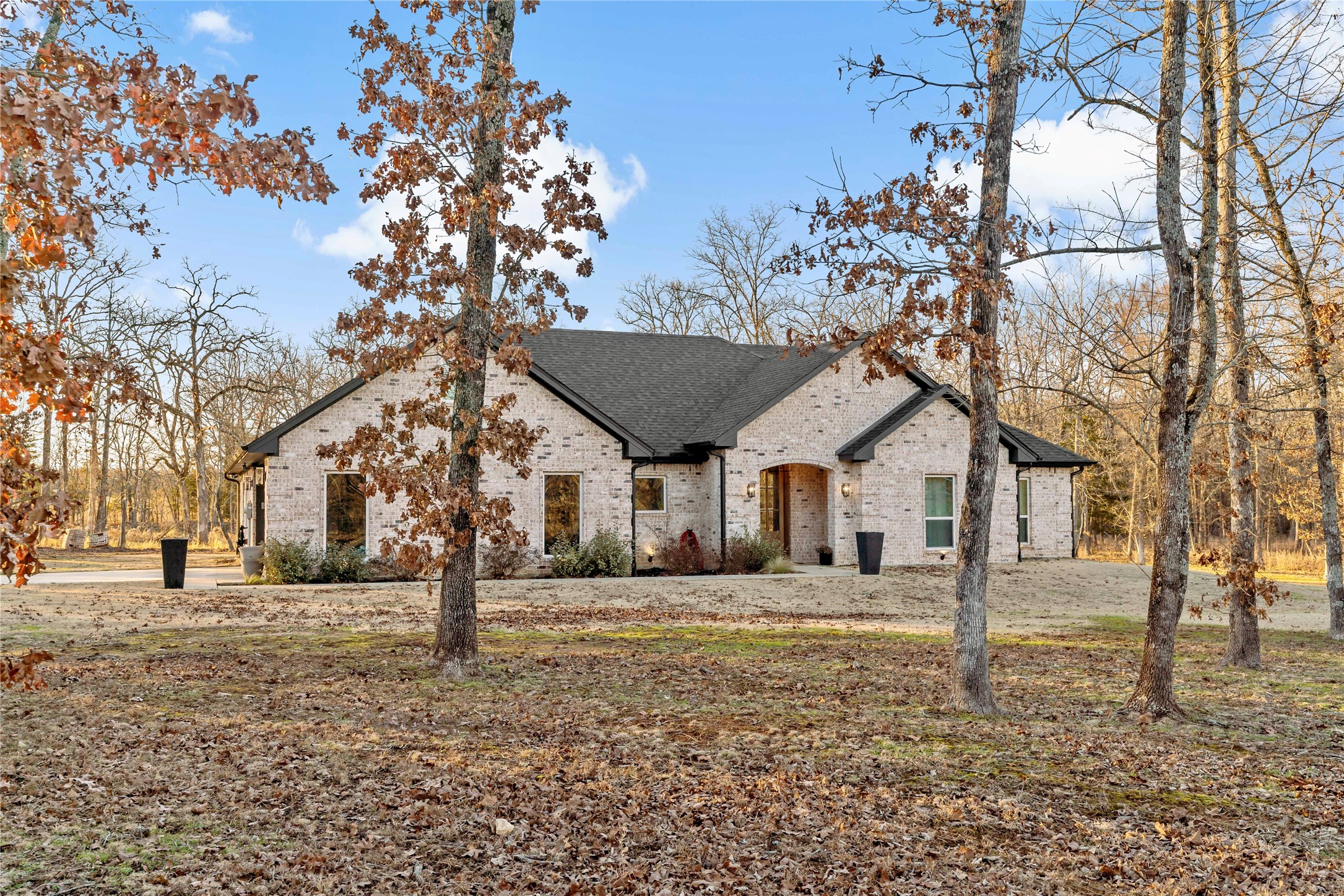 444 Private Road 44001 Blossom TX 75416
