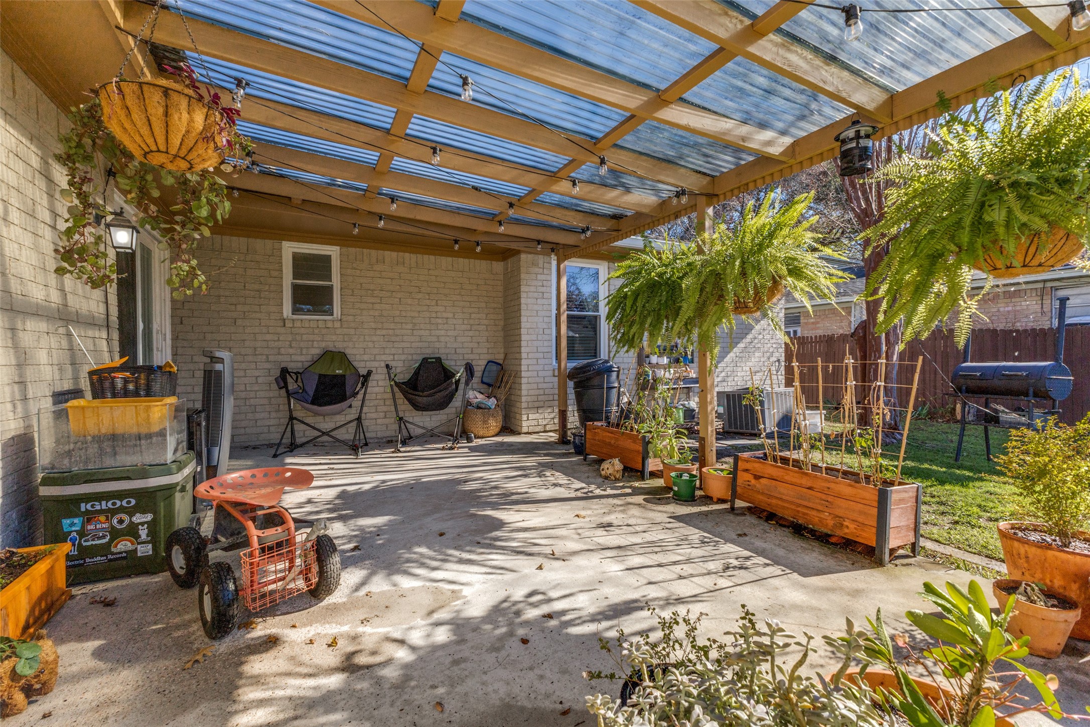 5131 Menefee Drive Dallas TX 75227