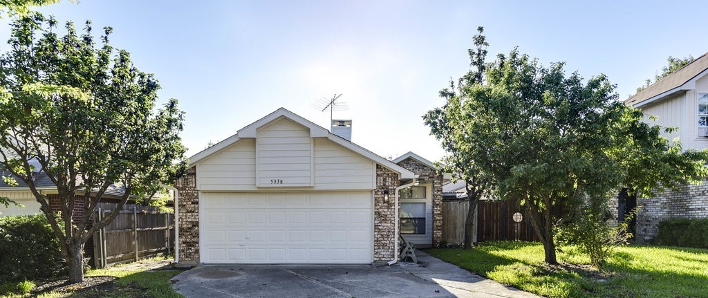 5338 Village Green Drive Mesquite TX 75150