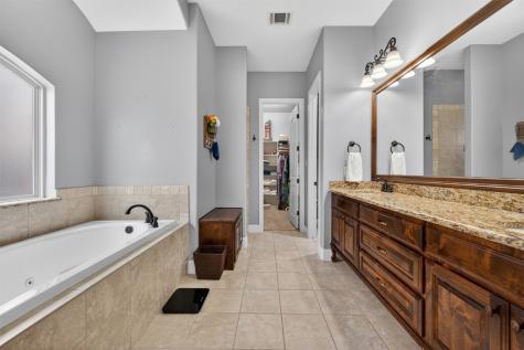 7112 Chimney Creek Drive North Richland Hills TX 76182