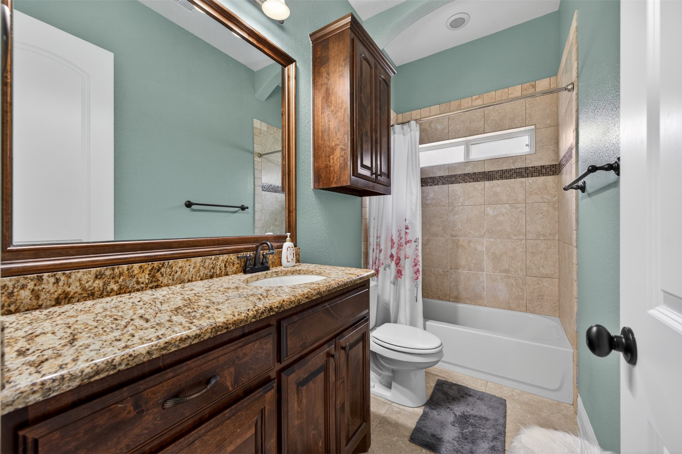 7112 Chimney Creek Drive North Richland Hills TX 76182