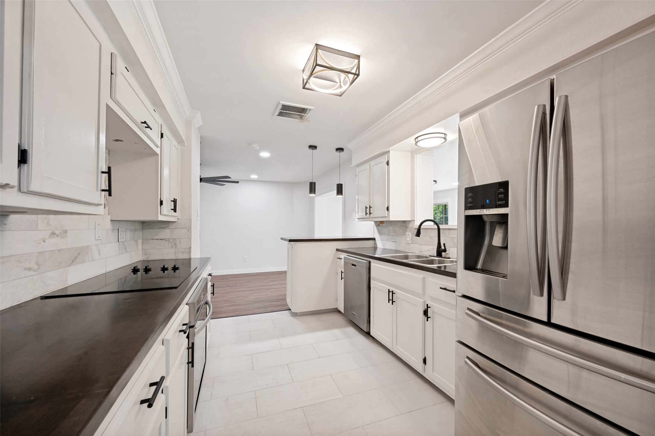 321 Holder Drive Hurst TX 76053