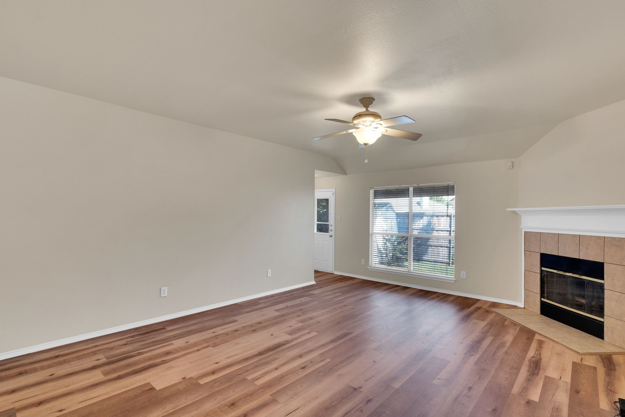 233 Garden Valley Lane Red Oak TX 75154