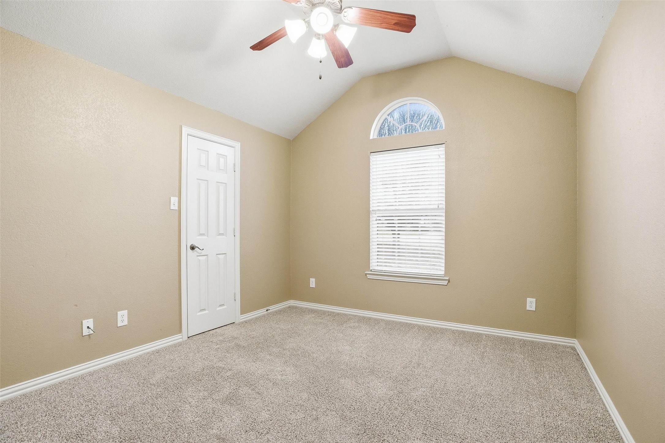 4008 Glenwood Drive Joshua TX 76058