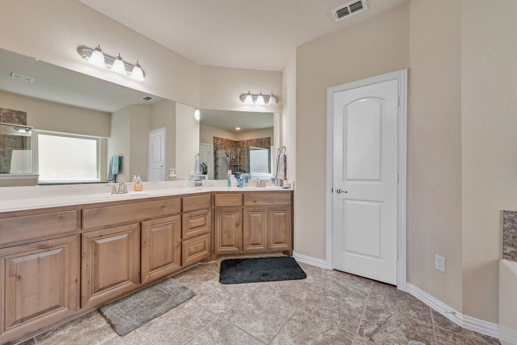 1913 Huron Drive Rockwall TX 75087