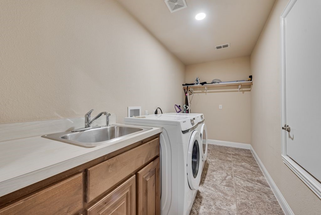 1913 Huron Drive Rockwall TX 75087