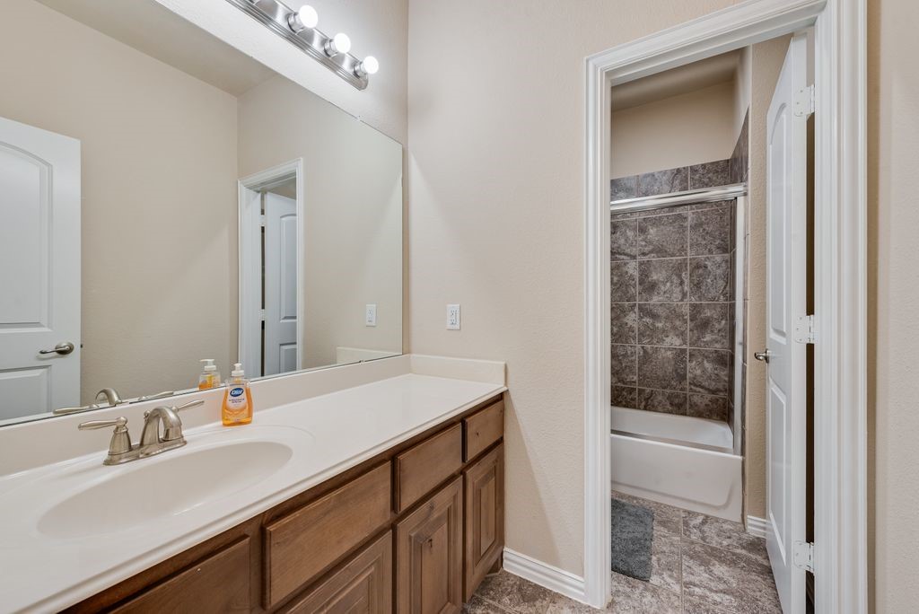 1913 Huron Drive Rockwall TX 75087