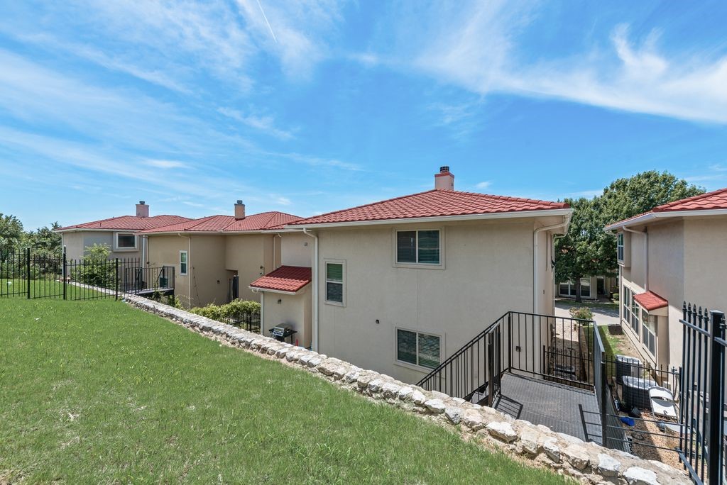 1913 Huron Drive Rockwall TX 75087