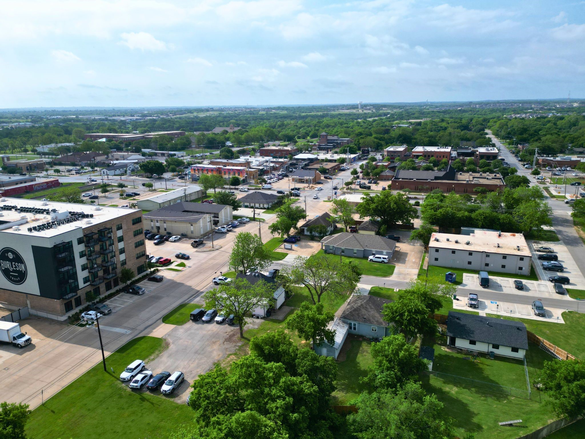 132 W King Street Burleson TX 76028