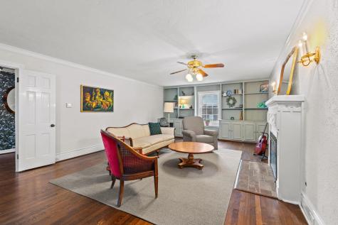 425 W Belden Street Sherman TX 75092