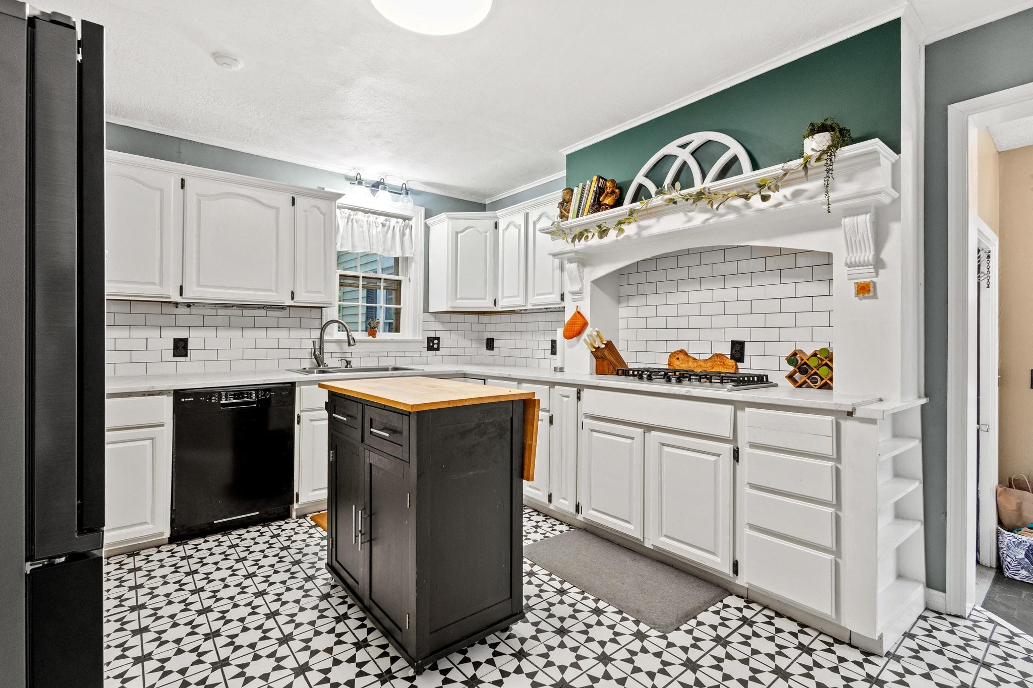 425 W Belden Street Sherman TX 75092