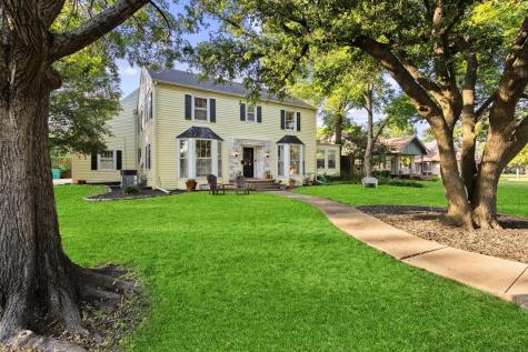 425 W Belden Street Sherman TX 75092