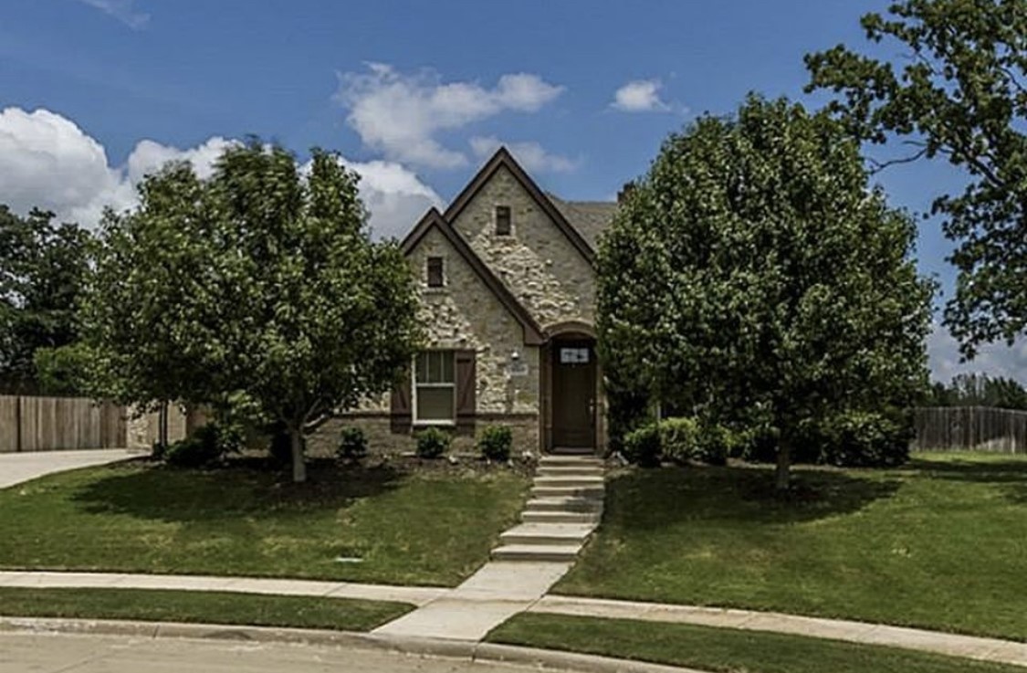 5249 Cornerwood Drive Fort Worth TX 76244