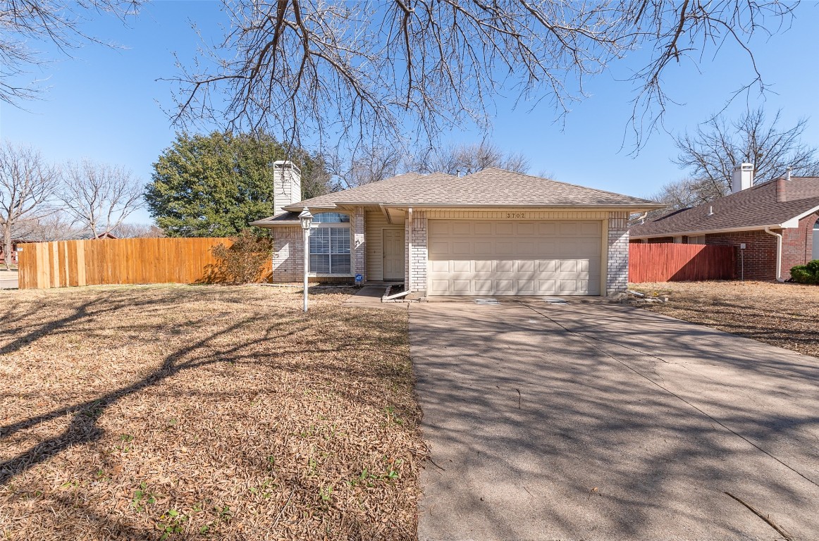 3702 Constitution Drive Grand Prairie TX 75052