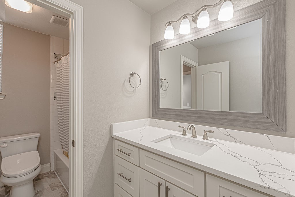 4209 Pinecreek Drive Rowlett TX 75088