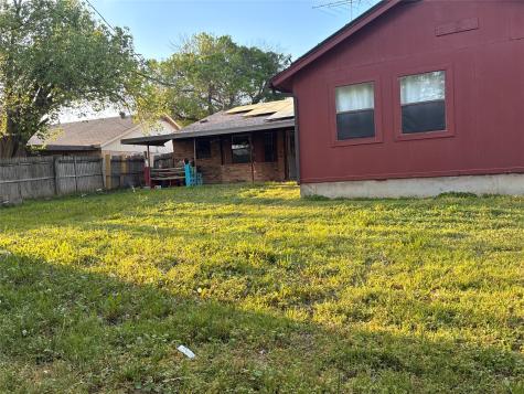 737 Ash Street Burleson TX 76028