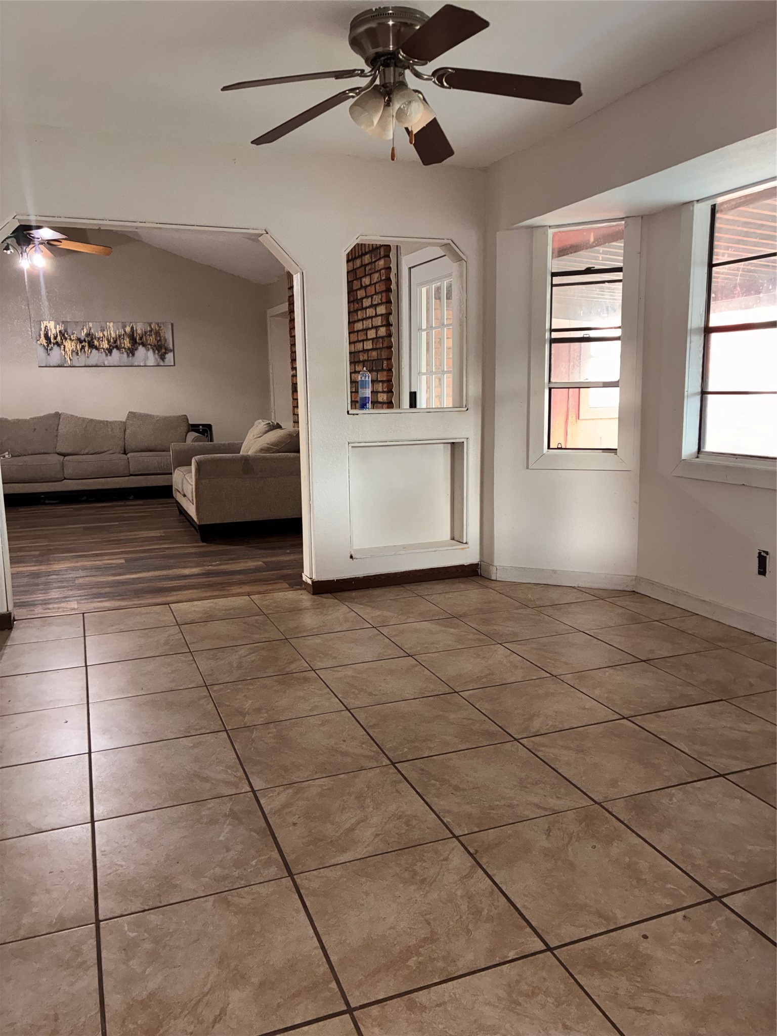 737 Ash Street Burleson TX 76028