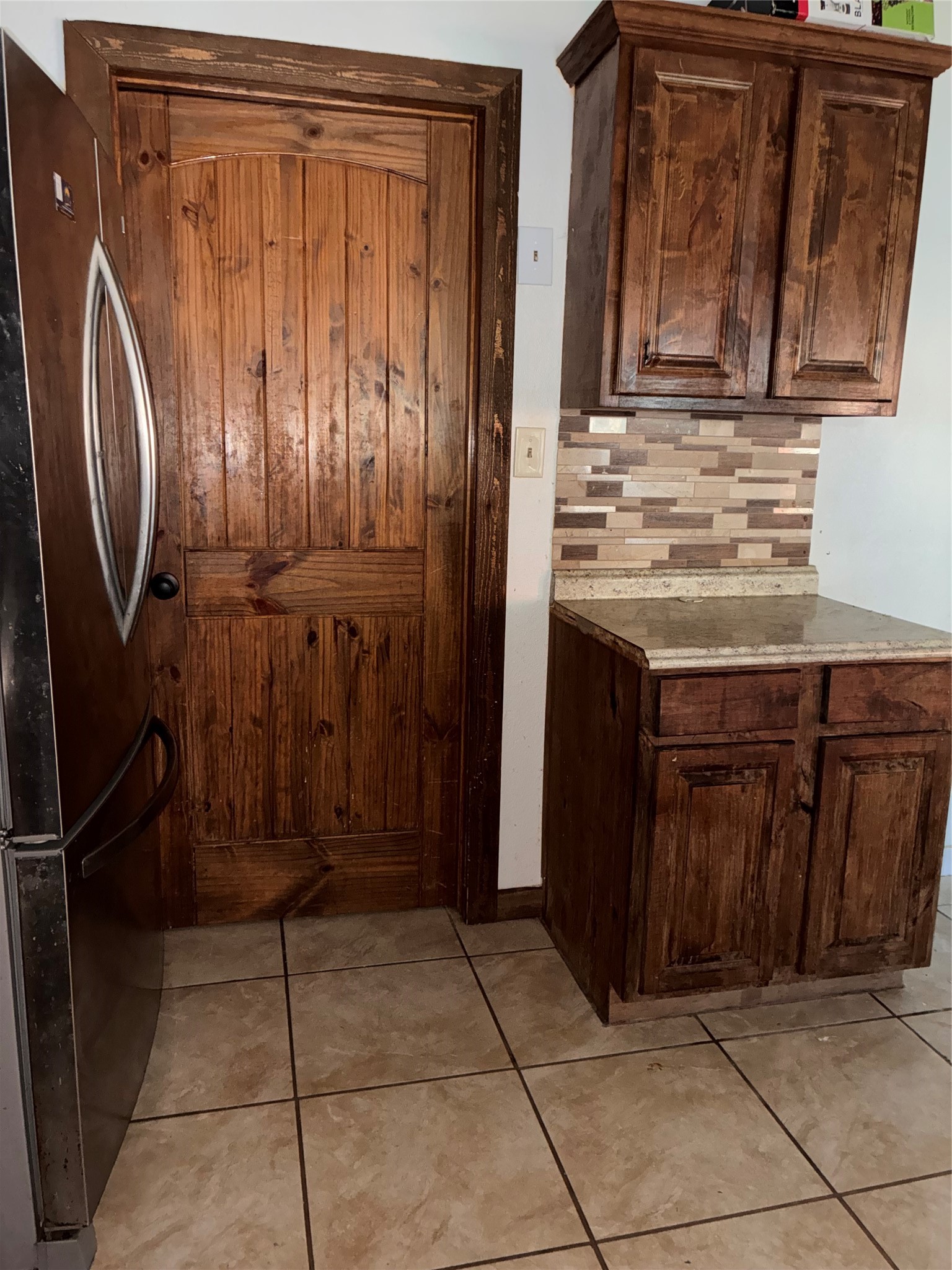 737 Ash Street Burleson TX 76028