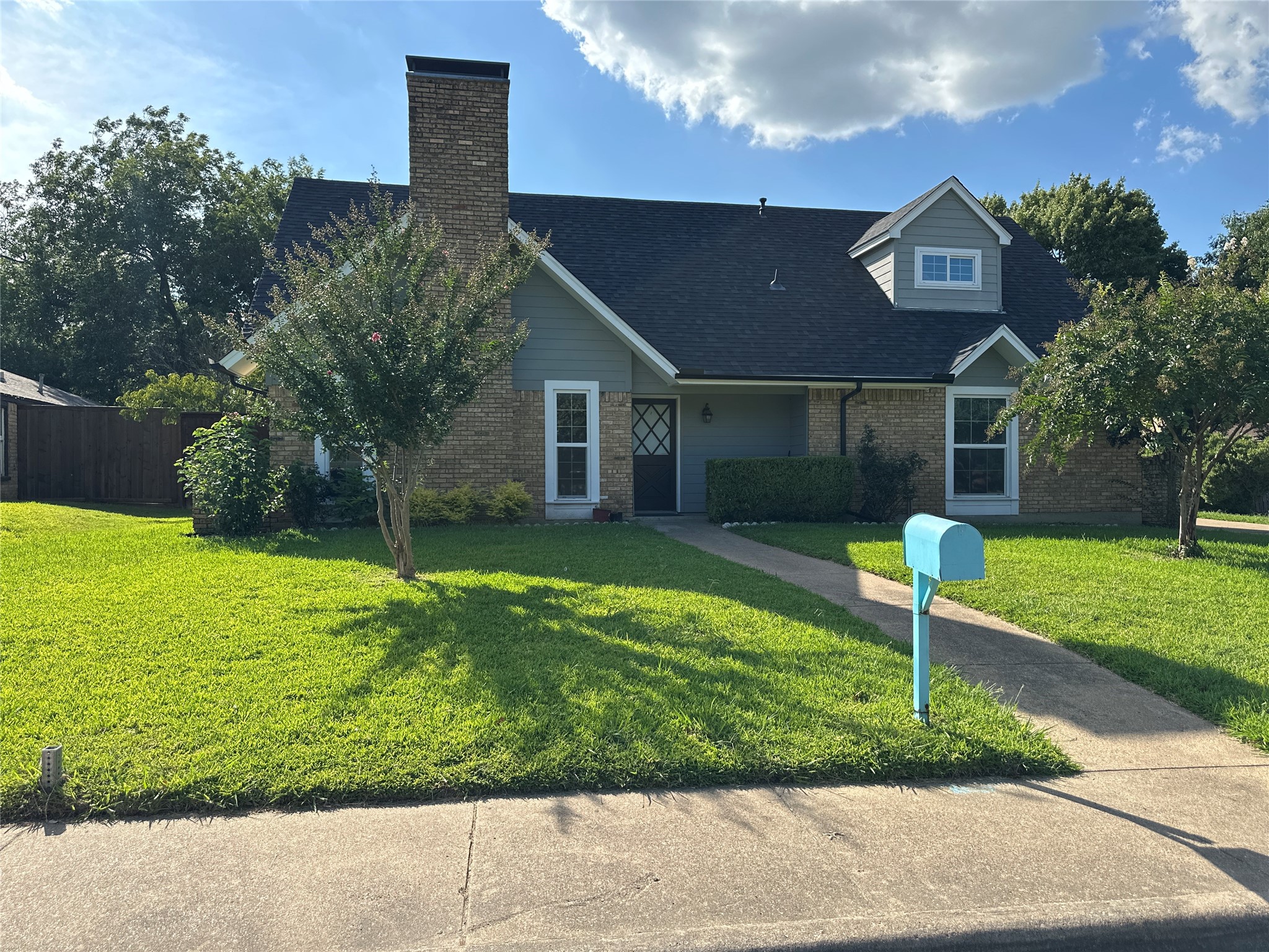 147 N Greenstone Lane Duncanville TX 75116