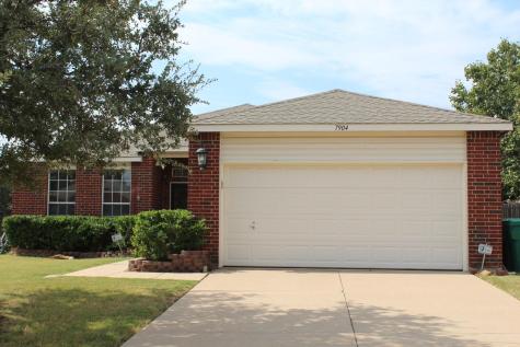 7904 Hidden Path Lane Denton TX 76210