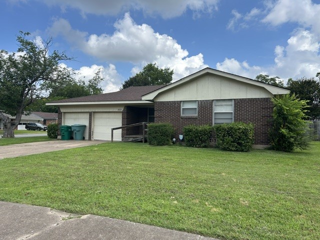 1821 W Belden Street Sherman TX 75092
