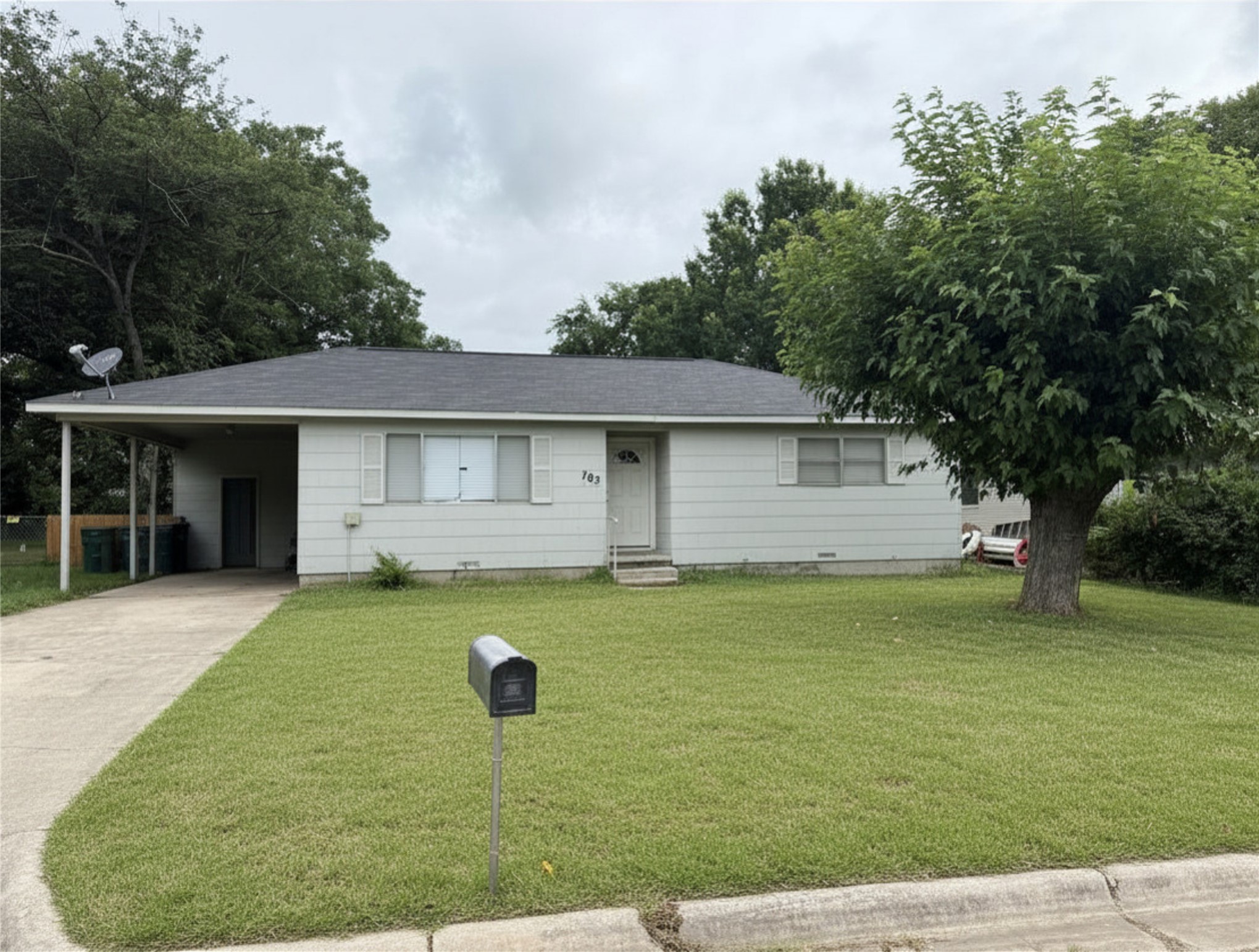 703 Walter Road Gainesville TX 76240