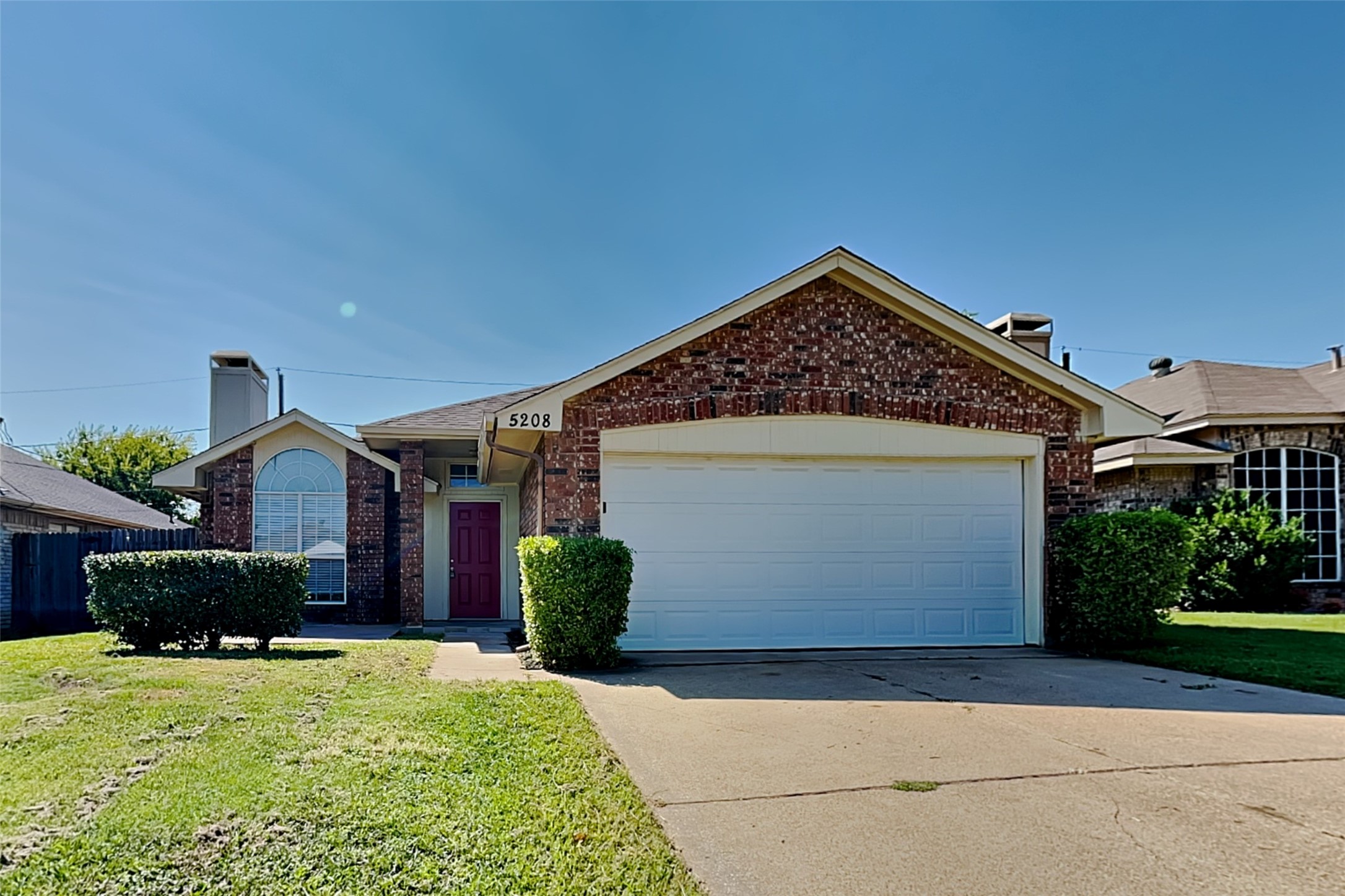 5208 Cornvalley Drive Arlington TX 76017