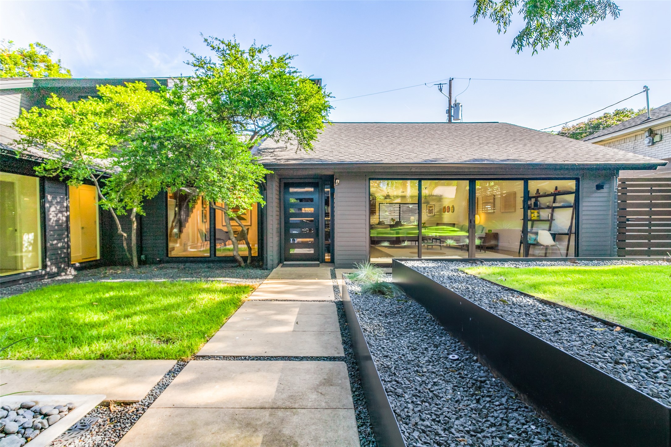 9125 Seagrove Drive Dallas TX 75243
