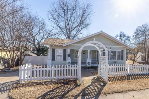 407 W Columbia Street Weatherford TX 76086