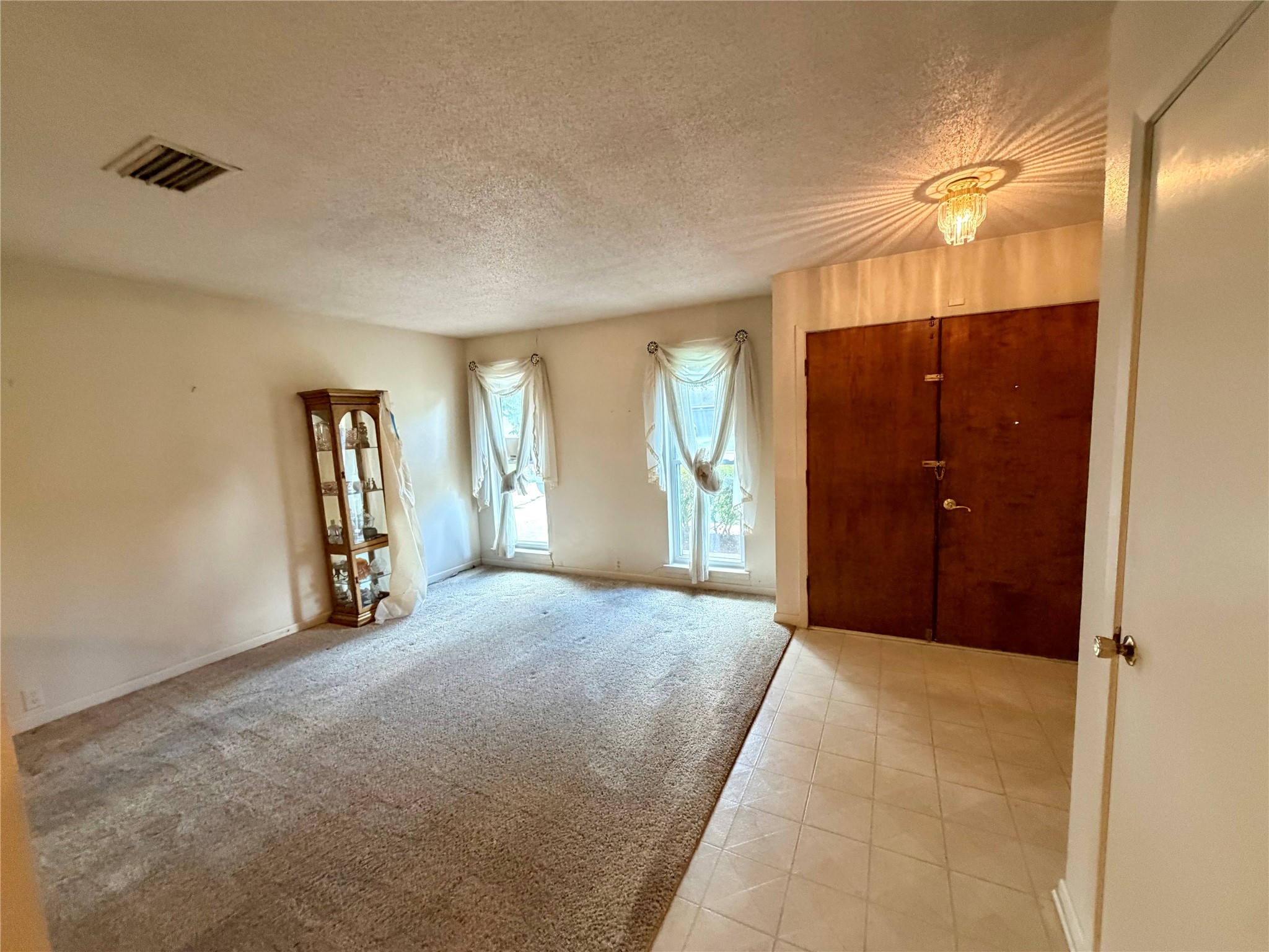 2030 Sycamore Street Paris TX 75460
