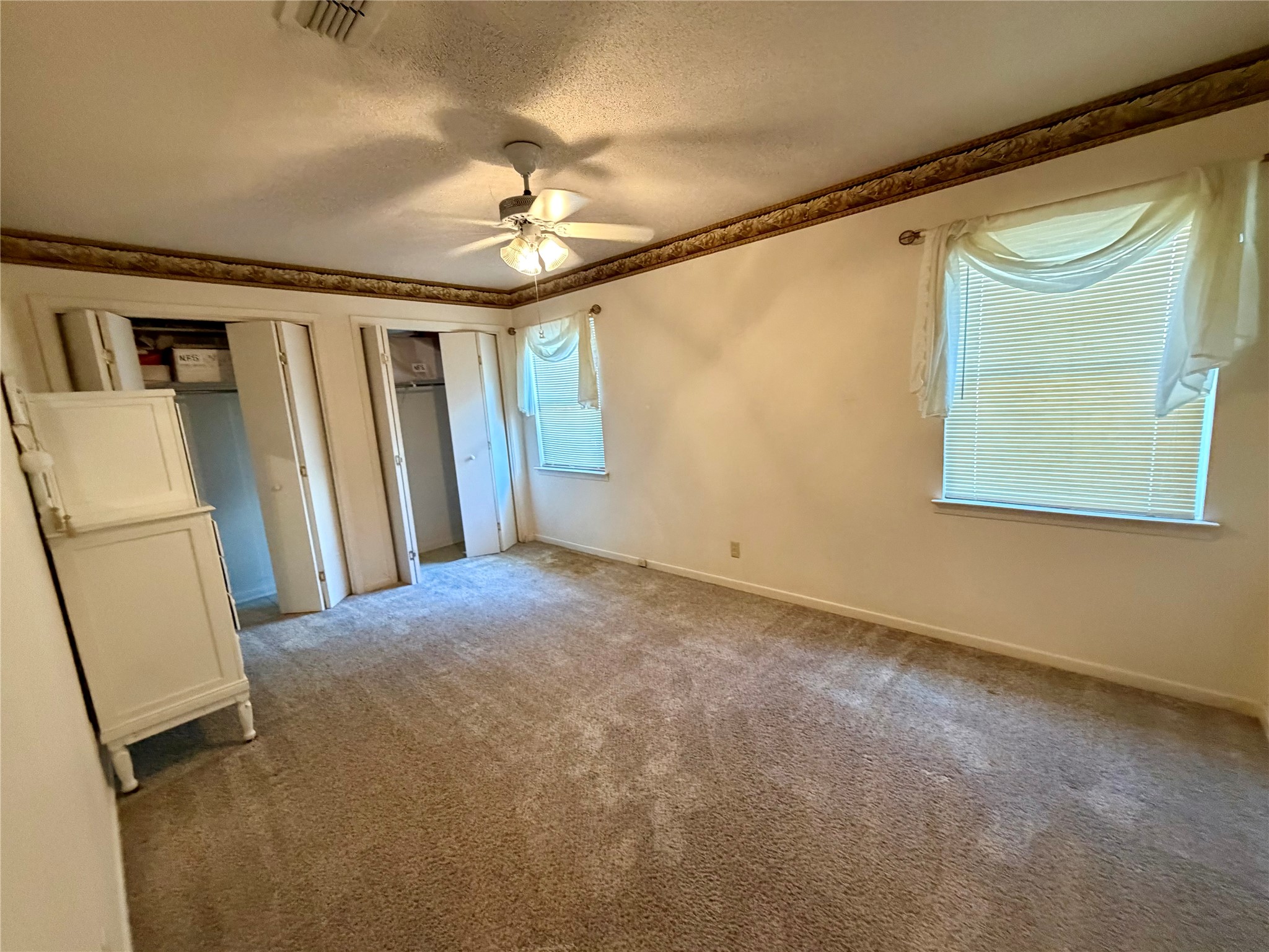 2030 Sycamore Street Paris TX 75460