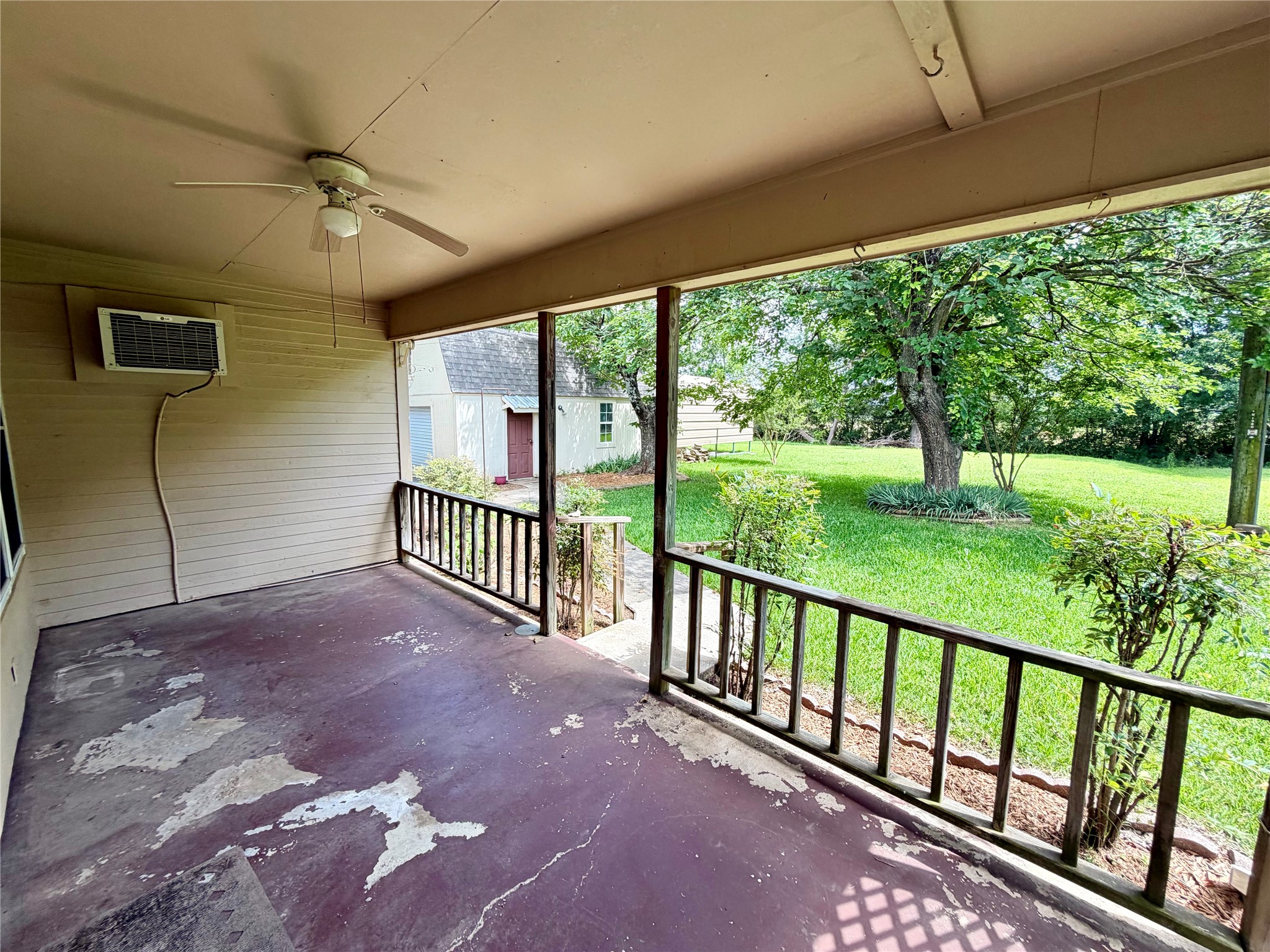 2030 Sycamore Street Paris TX 75460