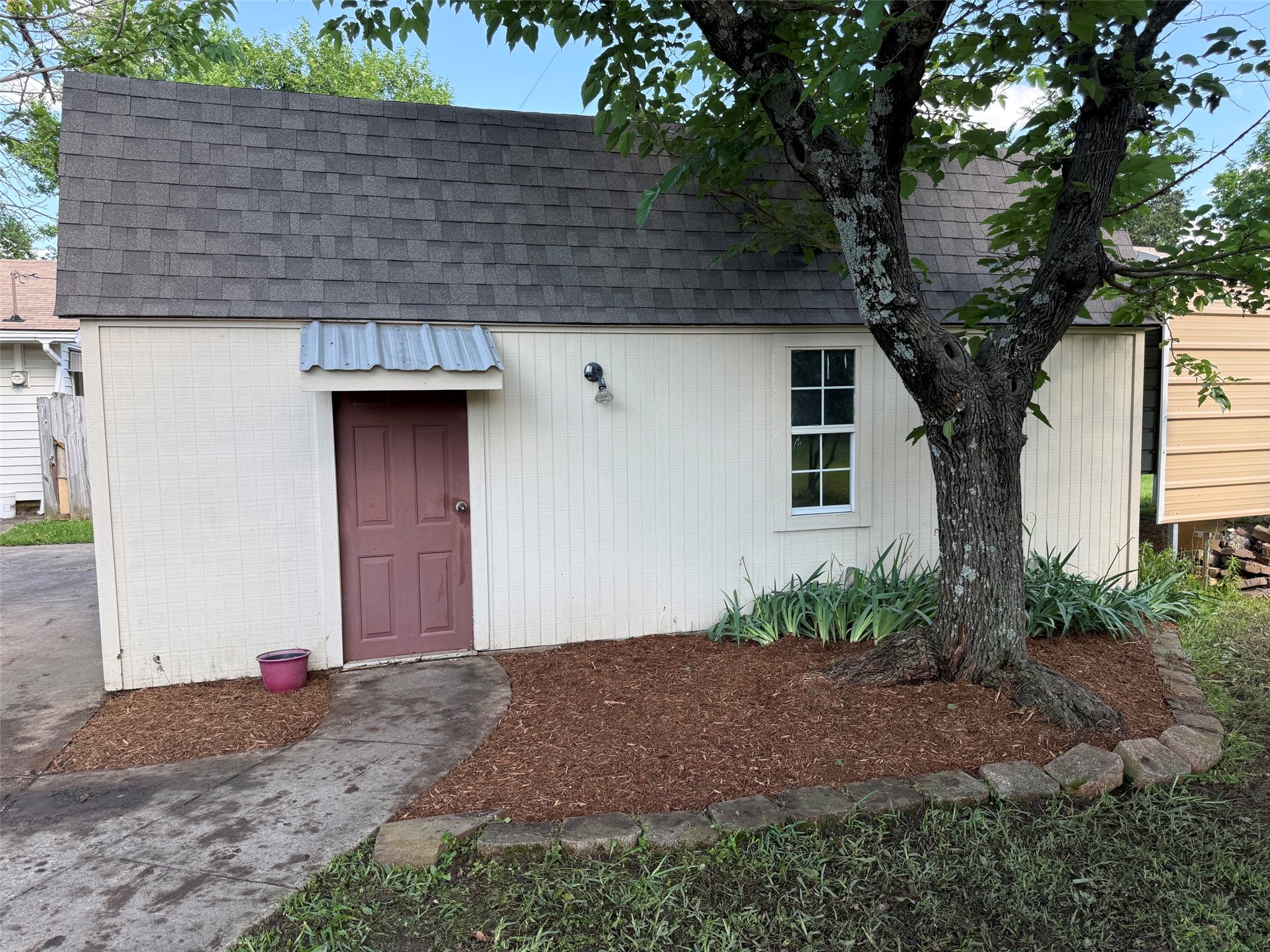 2030 Sycamore Street Paris TX 75460