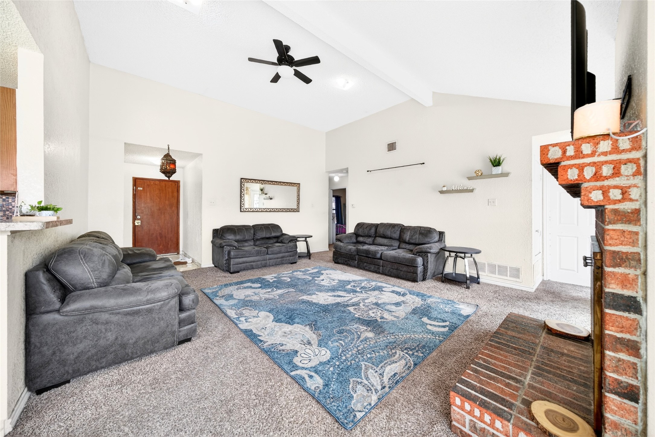 2511 Hollow Bend Mesquite TX 75150