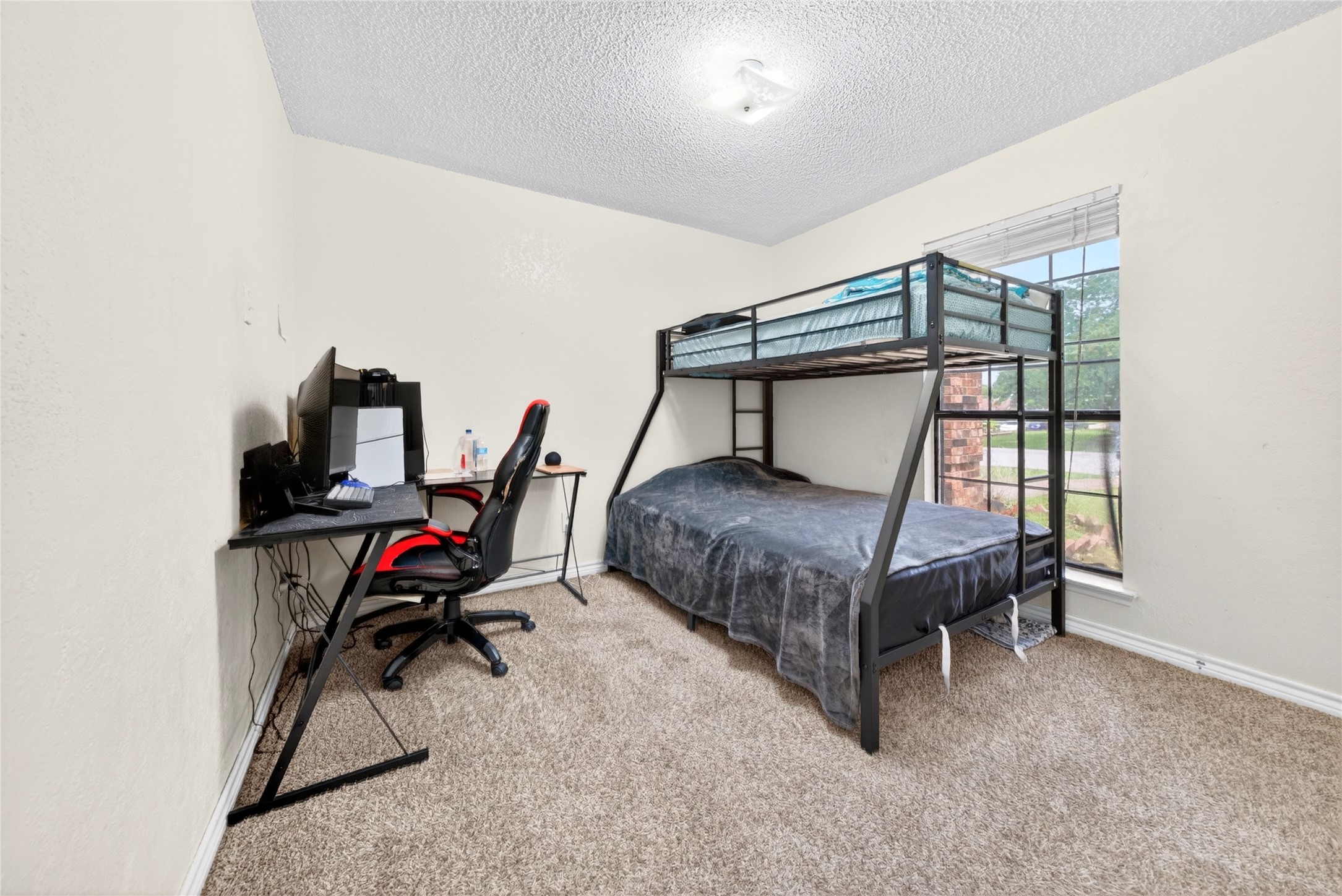2511 Hollow Bend Mesquite TX 75150