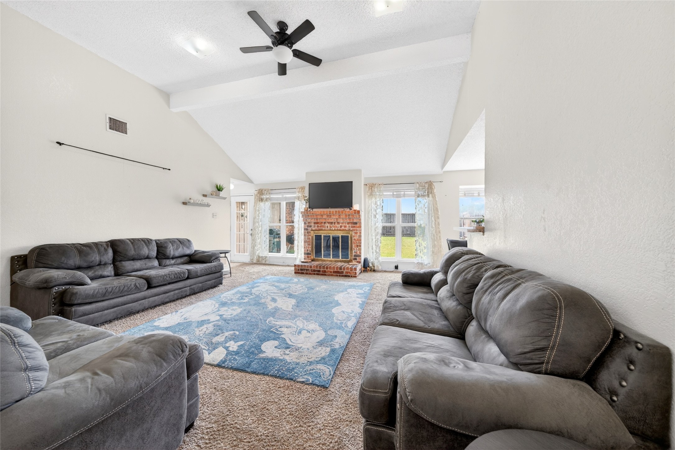 2511 Hollow Bend Mesquite TX 75150