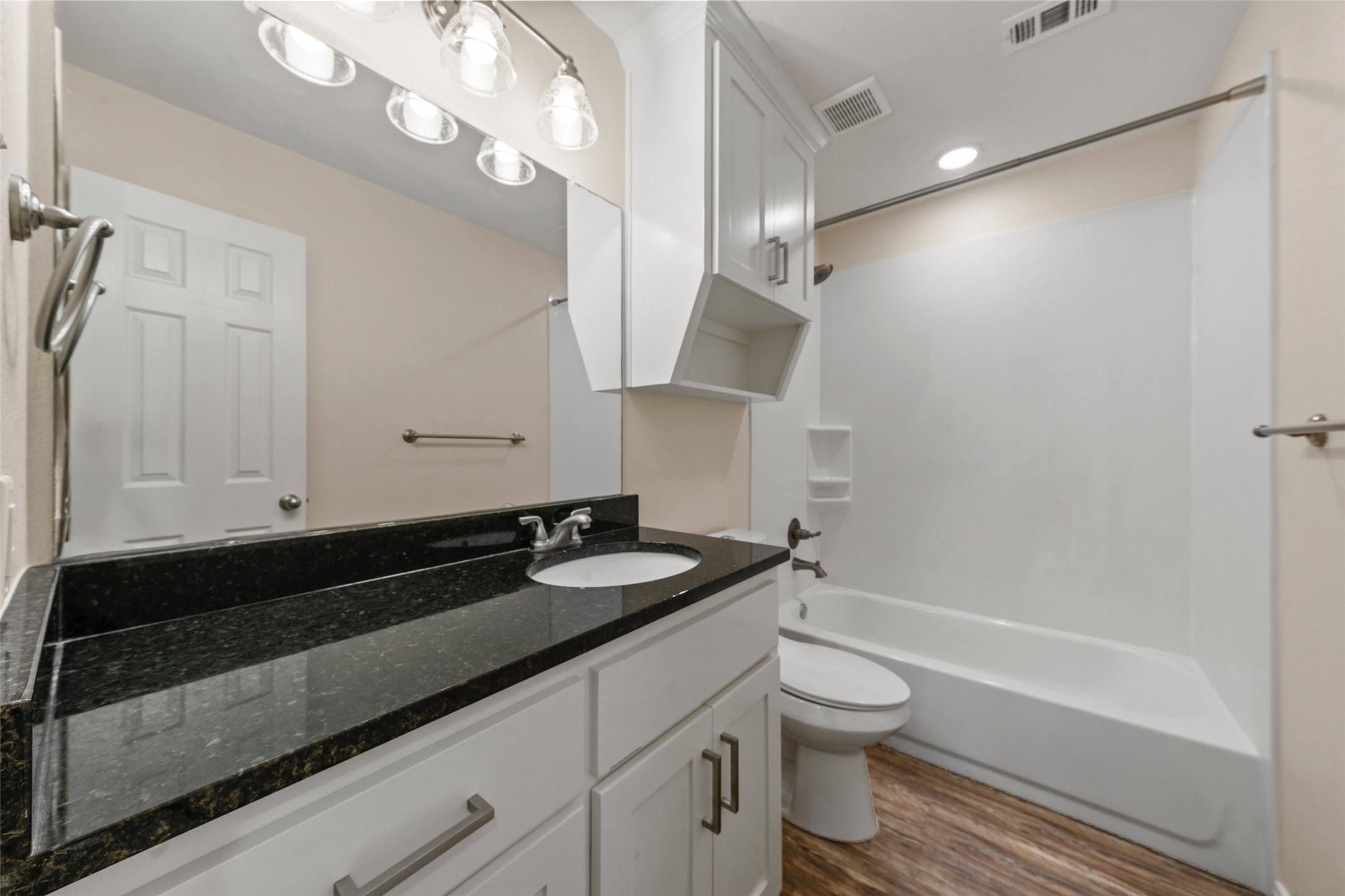 503 Washington Avenue Mcgregor TX 76657