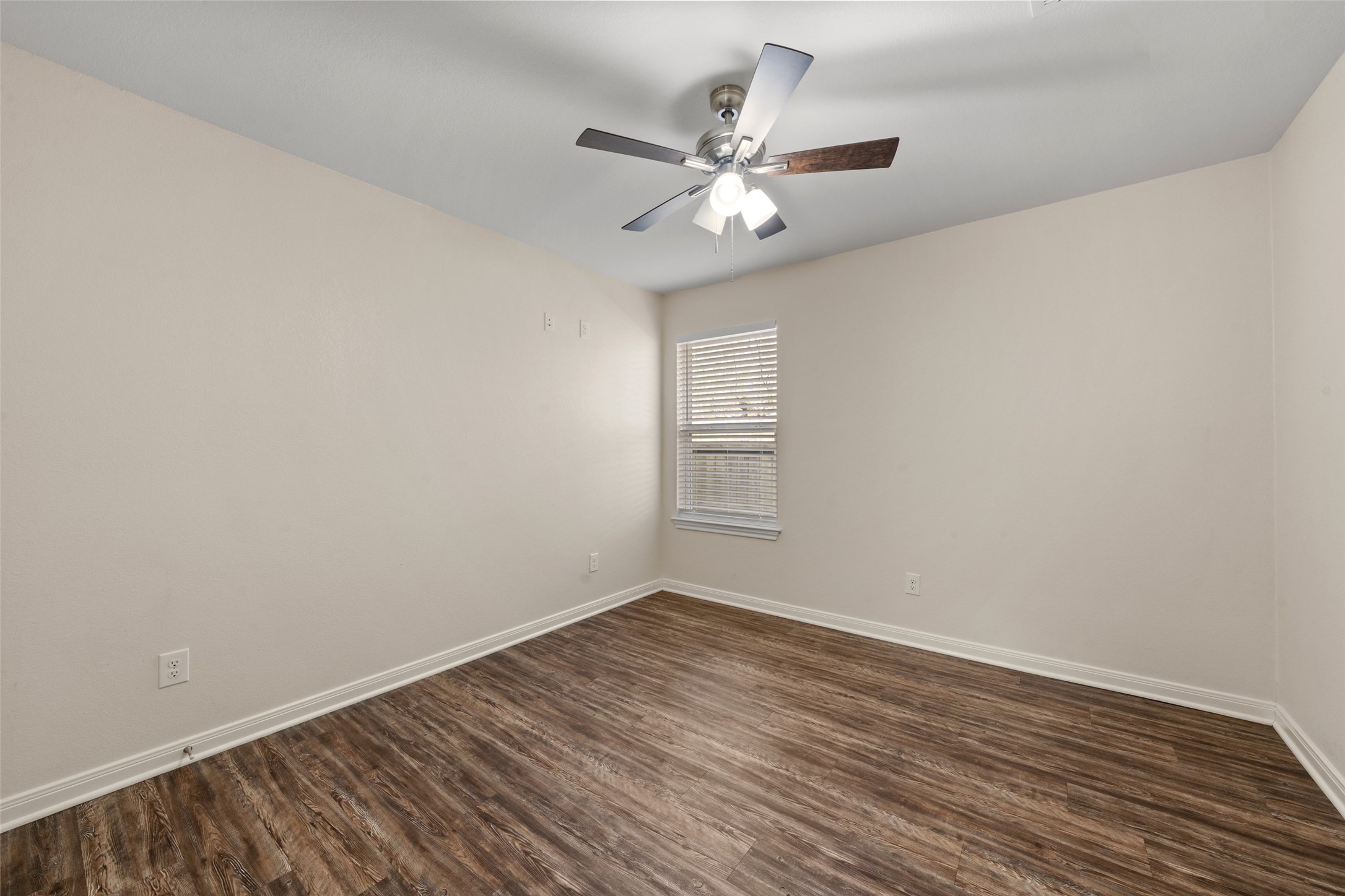 503 Washington Avenue Mcgregor TX 76657