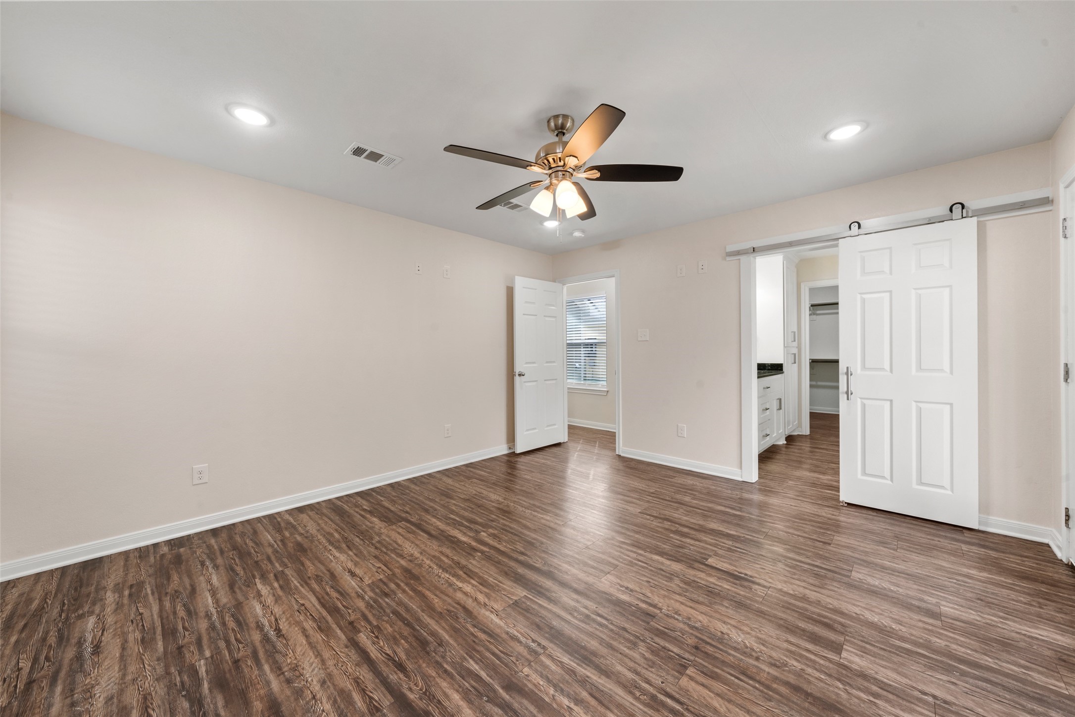 503 Washington Avenue Mcgregor TX 76657