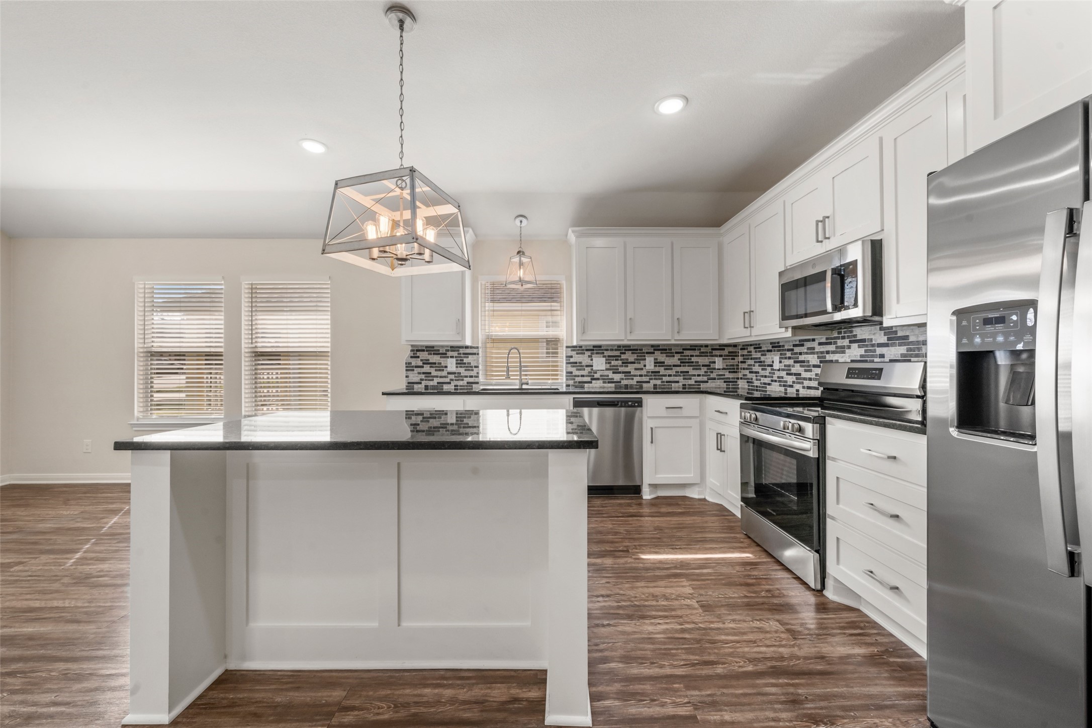 503 Washington Avenue Mcgregor TX 76657