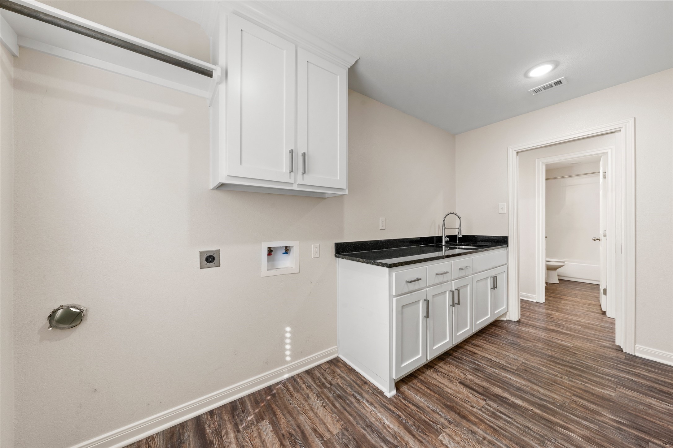 503 Washington Avenue Mcgregor TX 76657