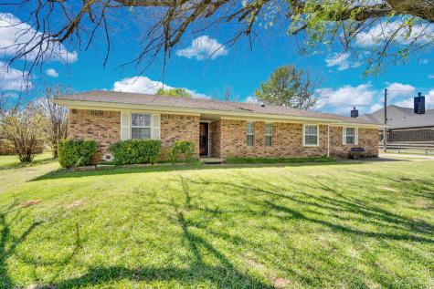 114 Jean Lane Burleson TX 76028